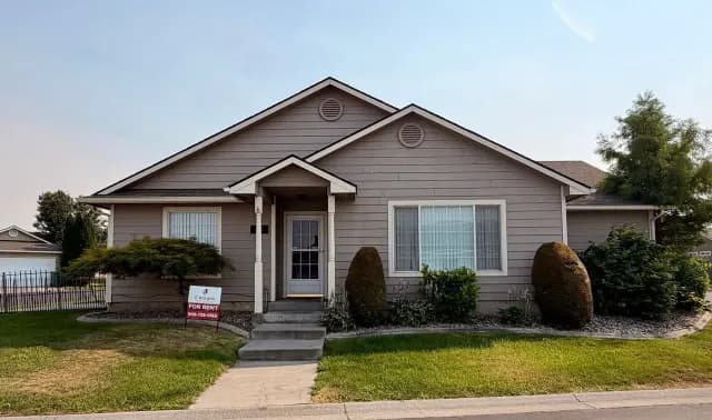 Beautiful 3BR/2BA House for Rent