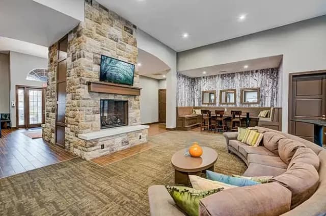 Beautiful 2BR/2BA Apartment for Rent at Domain at Bennett Farms