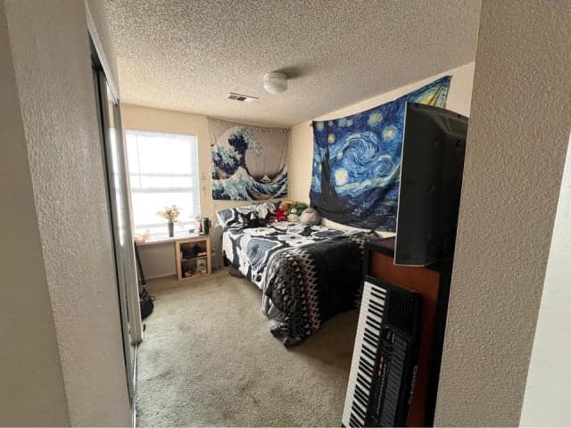 Spacious 2 Bed / 2 Bath Apartment – Great Location & Move-In Ready!