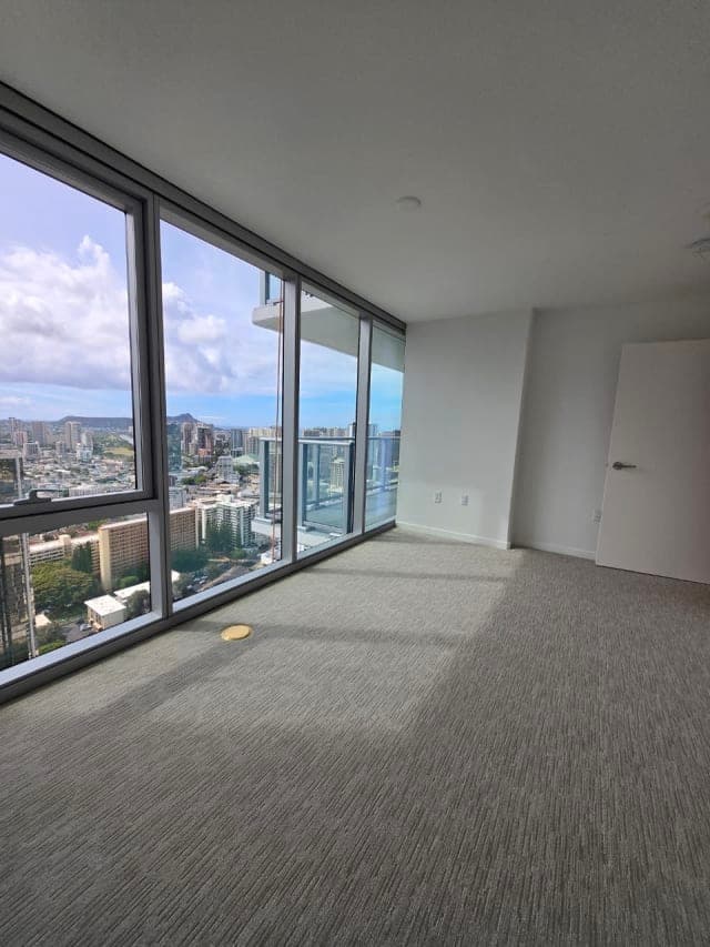 Modern 1-Bedroom Condo in Honolulu
