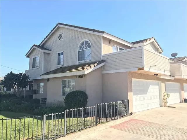 Walcroft St, APT D, Lakewood, CA 90715