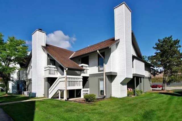 2600 Livernois Rd, Troy, MI