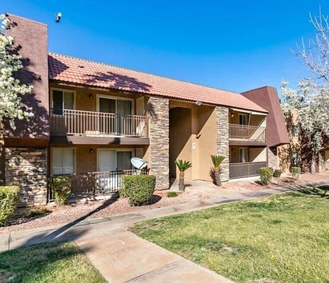 5081 River Glen Dr, Las Vegas, NV