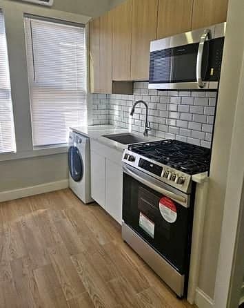 Large 1-bedroom with 1 bath
